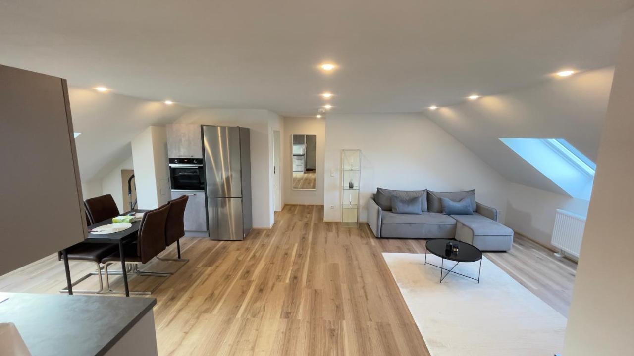 Casa Grande Mit 3 Apartments ราชตัทท์ ภายนอก รูปภาพ