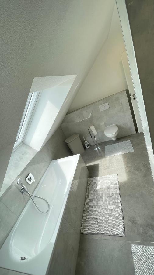 Casa Grande Mit 3 Apartments ราชตัทท์ ภายนอก รูปภาพ