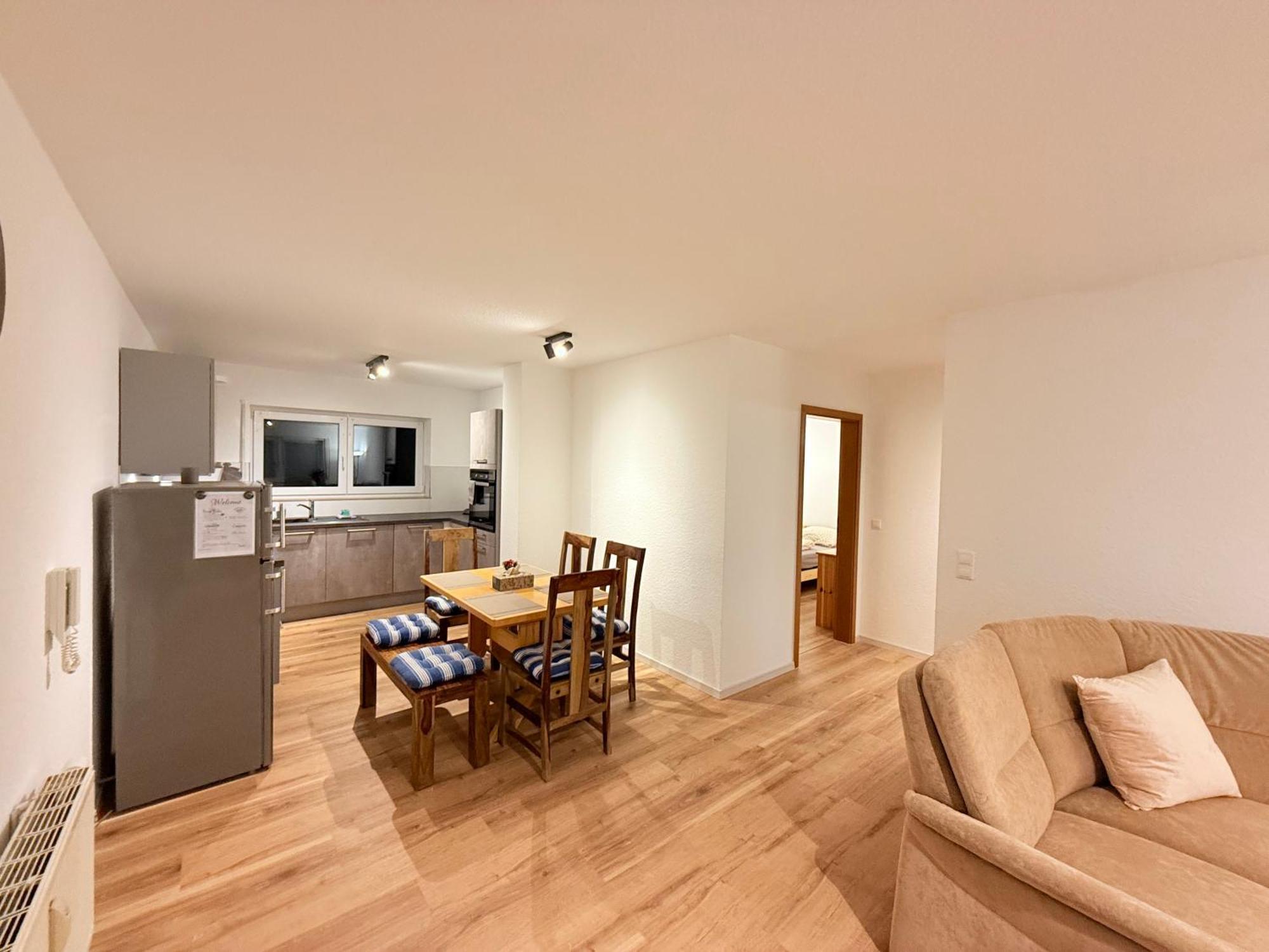Casa Grande Mit 3 Apartments ราชตัทท์ ภายนอก รูปภาพ