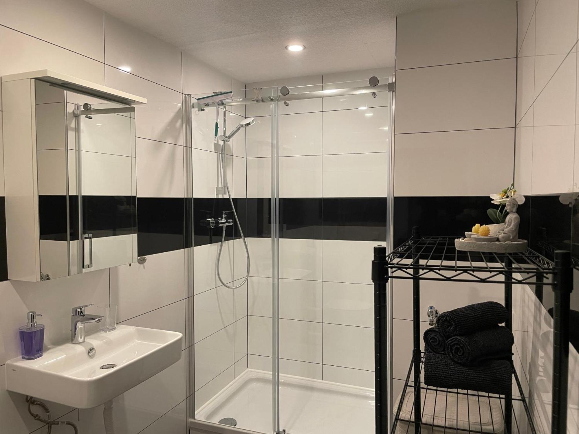 Casa Grande Mit 3 Apartments ราชตัทท์ ภายนอก รูปภาพ