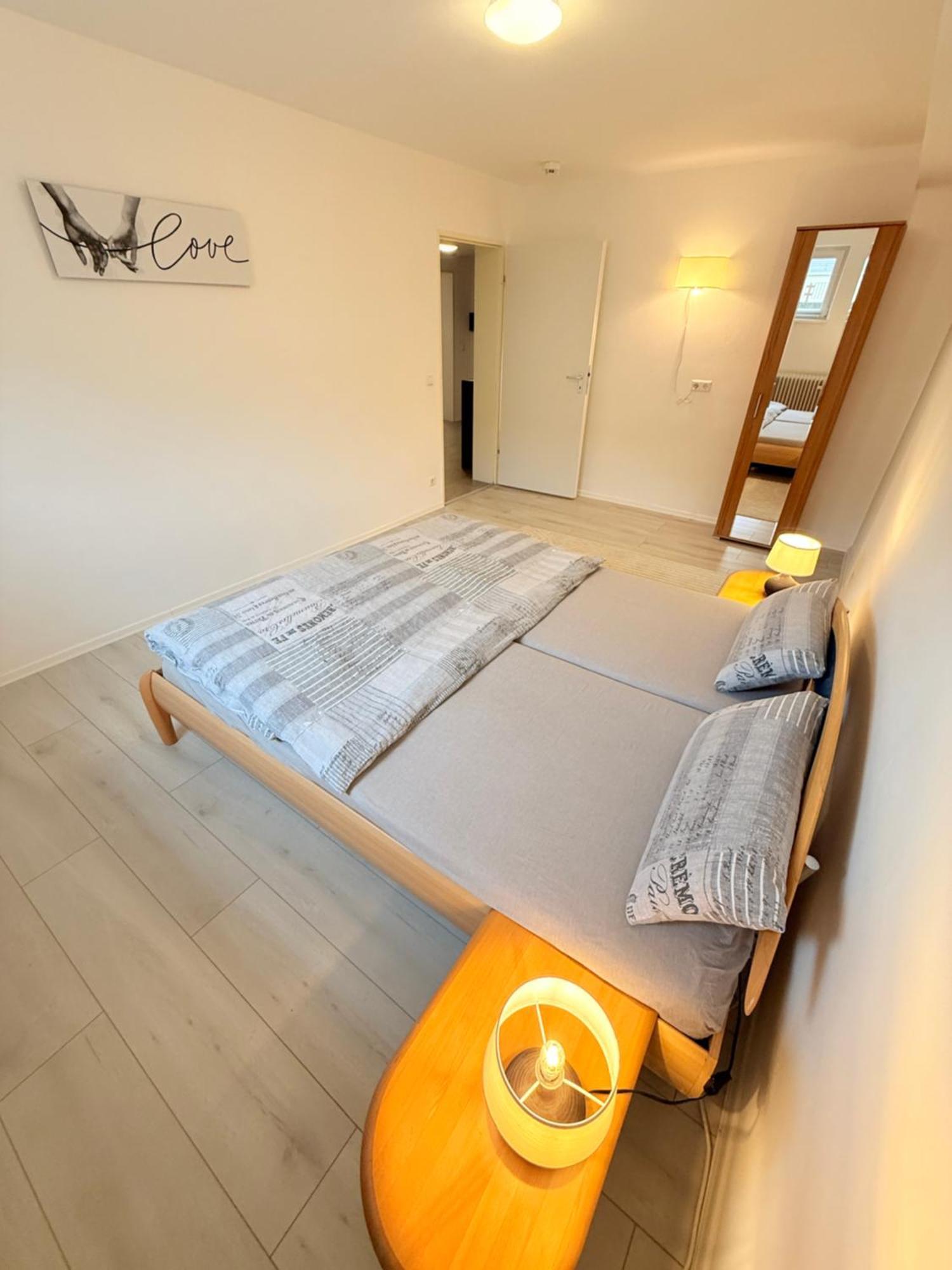 Casa Grande Mit 3 Apartments ราชตัทท์ ภายนอก รูปภาพ